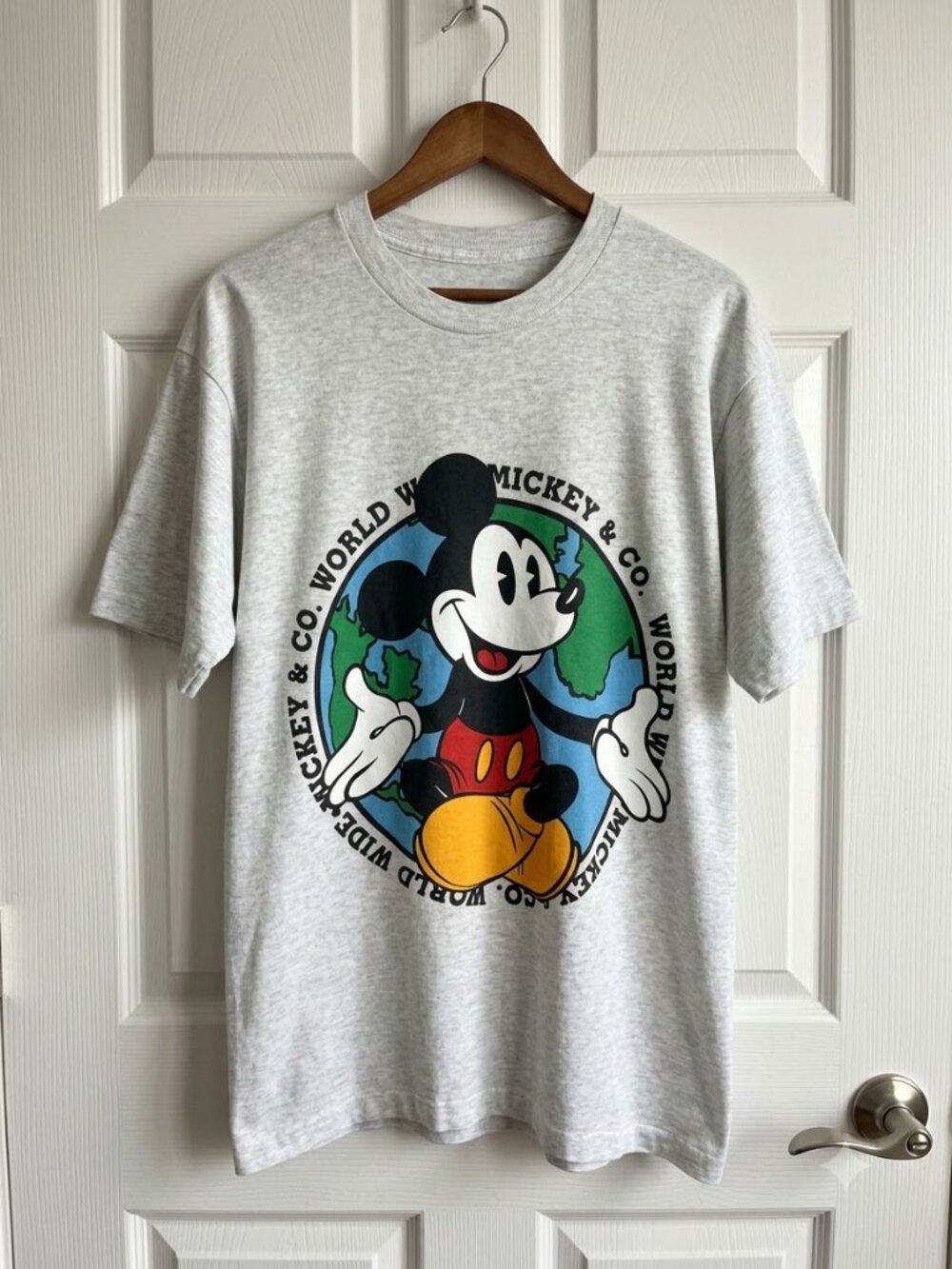 90’s Mickey Mouse Disney T-Shirt